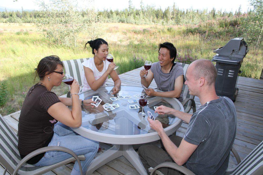 Sundog Retreat Hotel Whitehorse Buitenkant foto