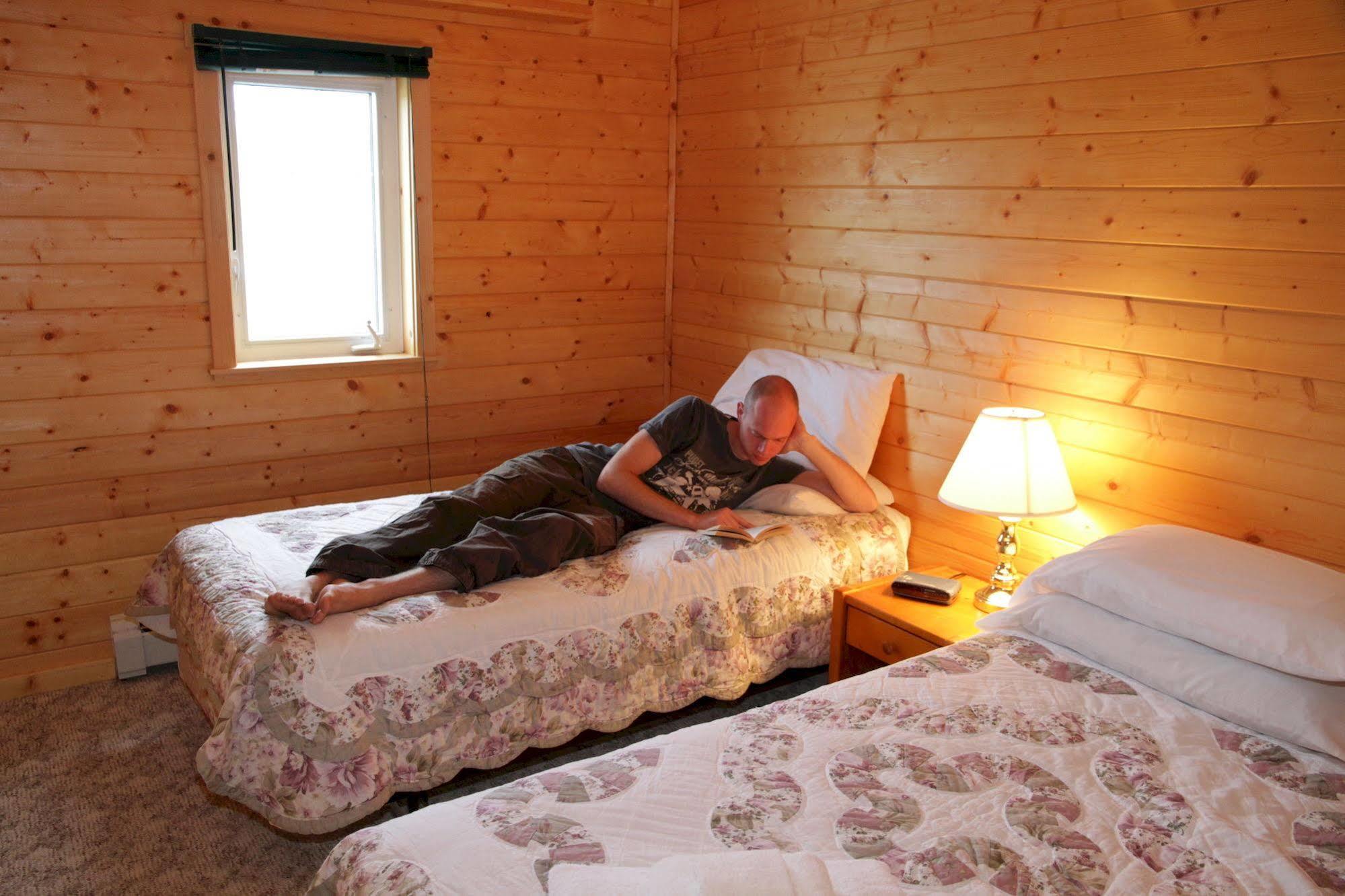 Sundog Retreat Hotel Whitehorse Buitenkant foto