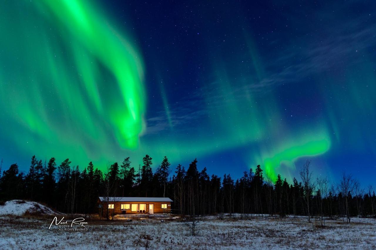 Sundog Retreat Hotel Whitehorse Buitenkant foto
