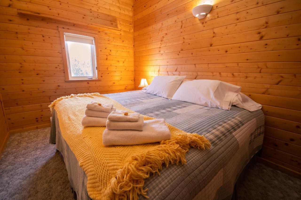 Sundog Retreat Hotel Whitehorse Buitenkant foto